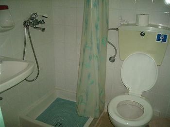 Anna Maria Studios And Apartments Мораитика Екстериор снимка