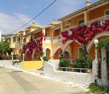 Anna Maria Studios And Apartments Мораитика Екстериор снимка