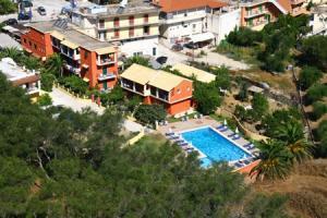 Anna Maria Studios And Apartments Мораитика Екстериор снимка