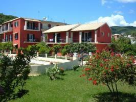Anna Maria Studios And Apartments Мораитика Екстериор снимка