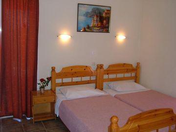 Anna Maria Studios And Apartments Мораитика Екстериор снимка