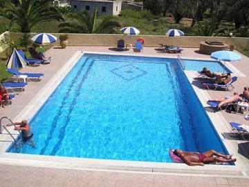 Anna Maria Studios And Apartments Мораитика Екстериор снимка